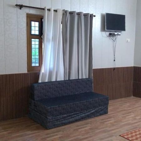 Karthik Resorts, Jeolikote Nainital Exterior photo